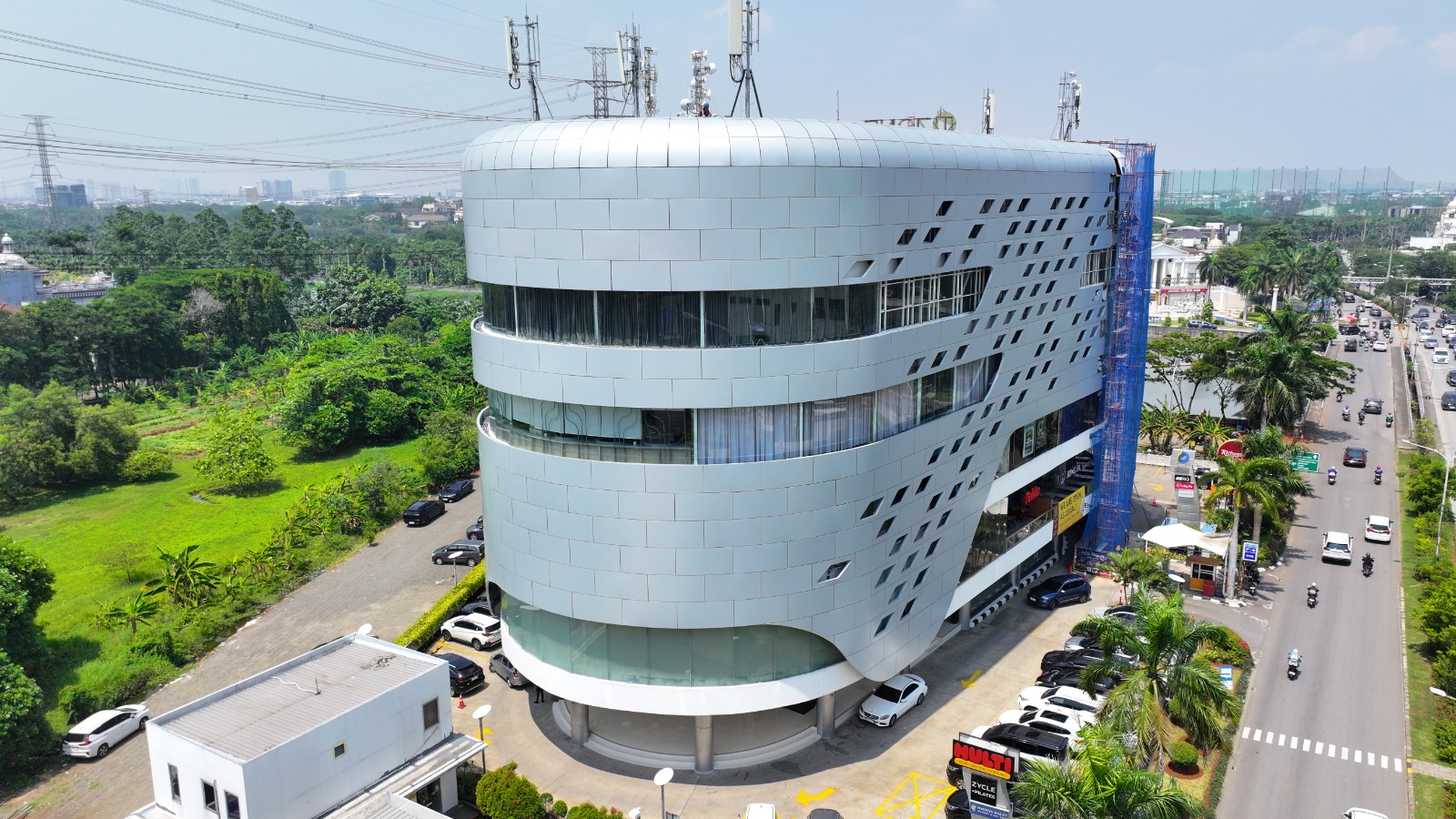 HOTEL OZONE 02